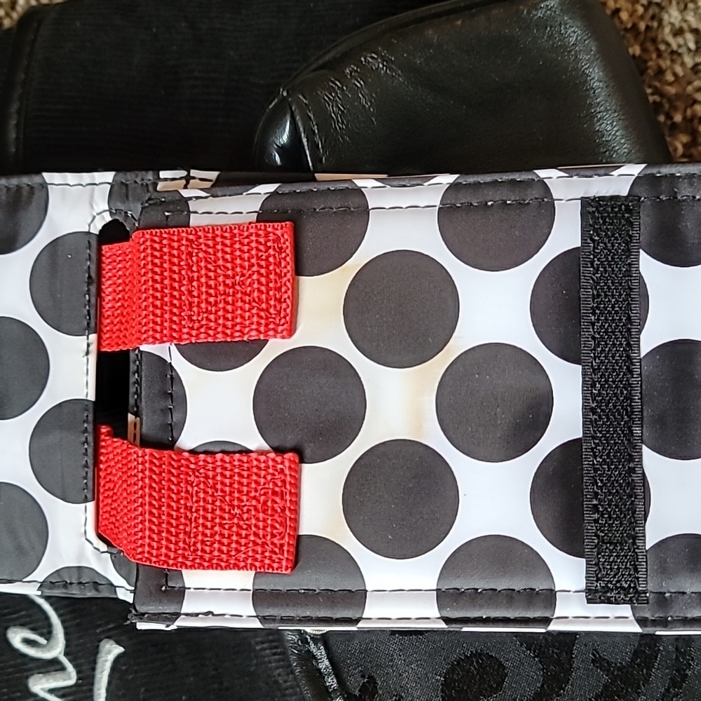 Thirty-One Bundle With Damage - Picture 3 of 6